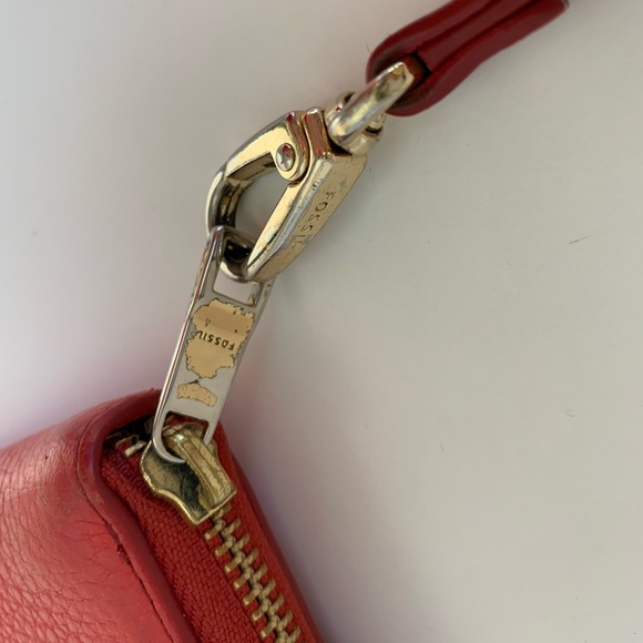 Fossil Sydney Zip Phone Leather Wallet Wristlet in Coral - Picture 6 of 12